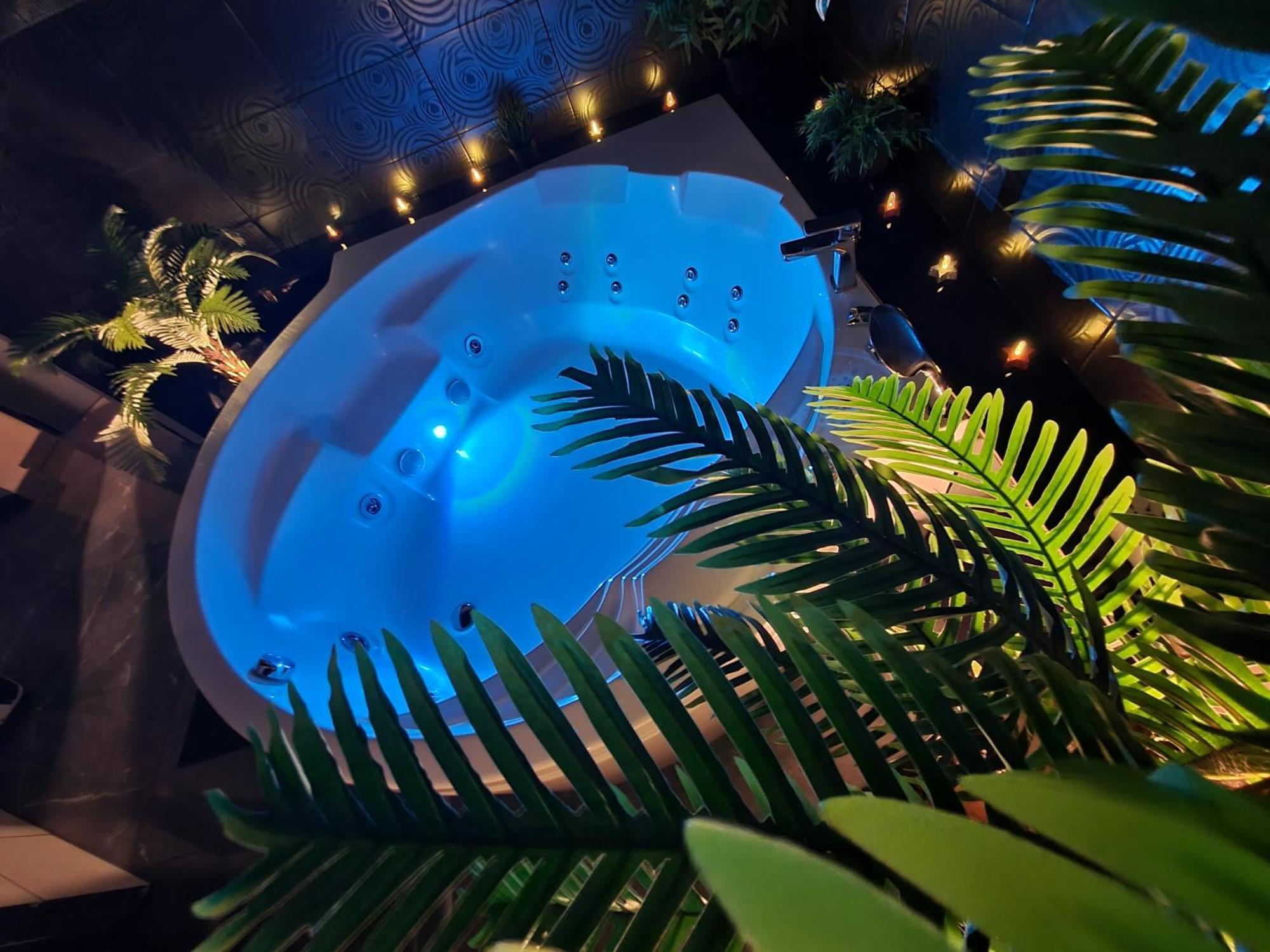 Apartament Z Jacuzzi Krakow Rynek Oda fotoğraf