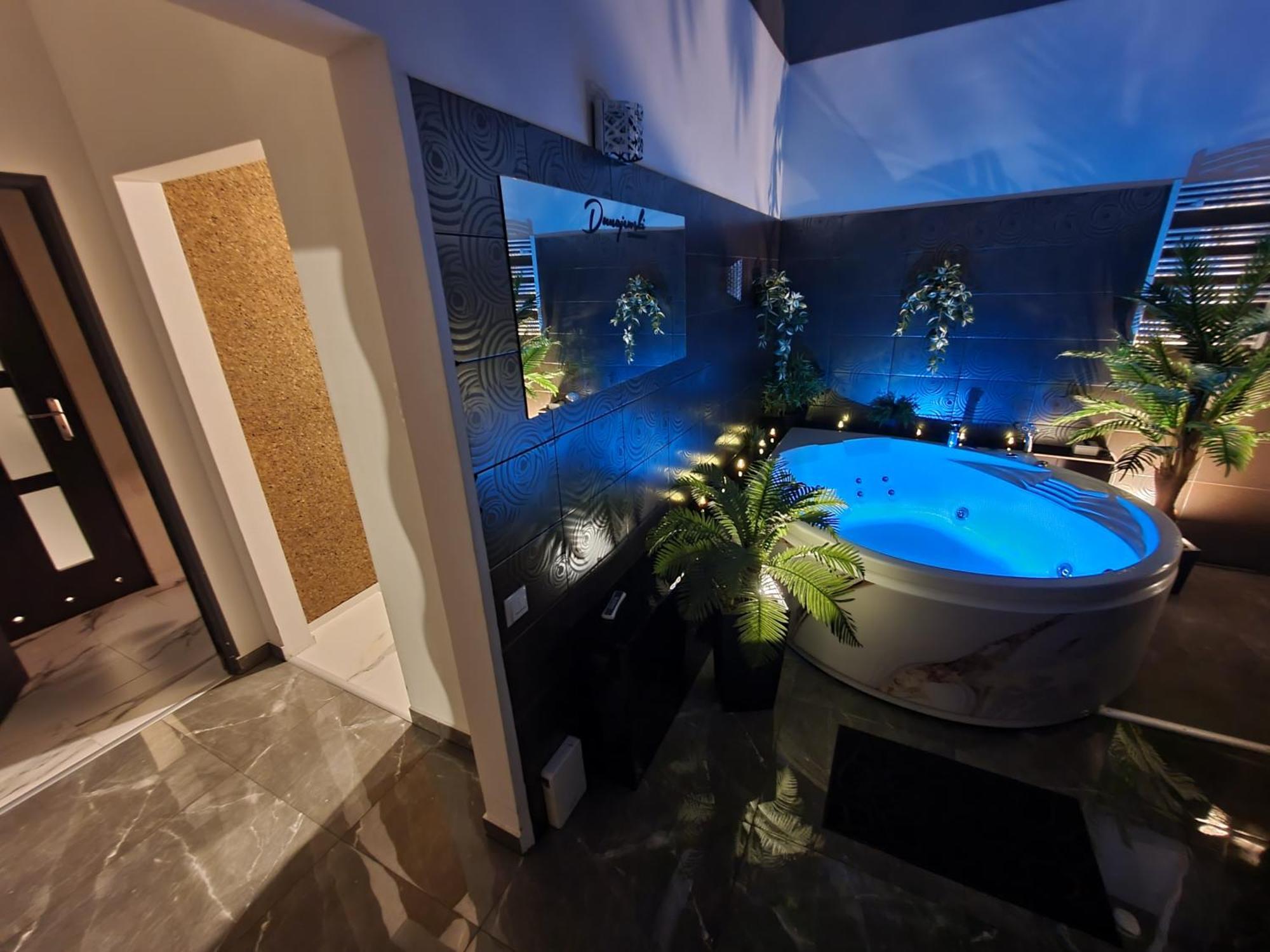 Apartament Z Jacuzzi Krakow Rynek Oda fotoğraf