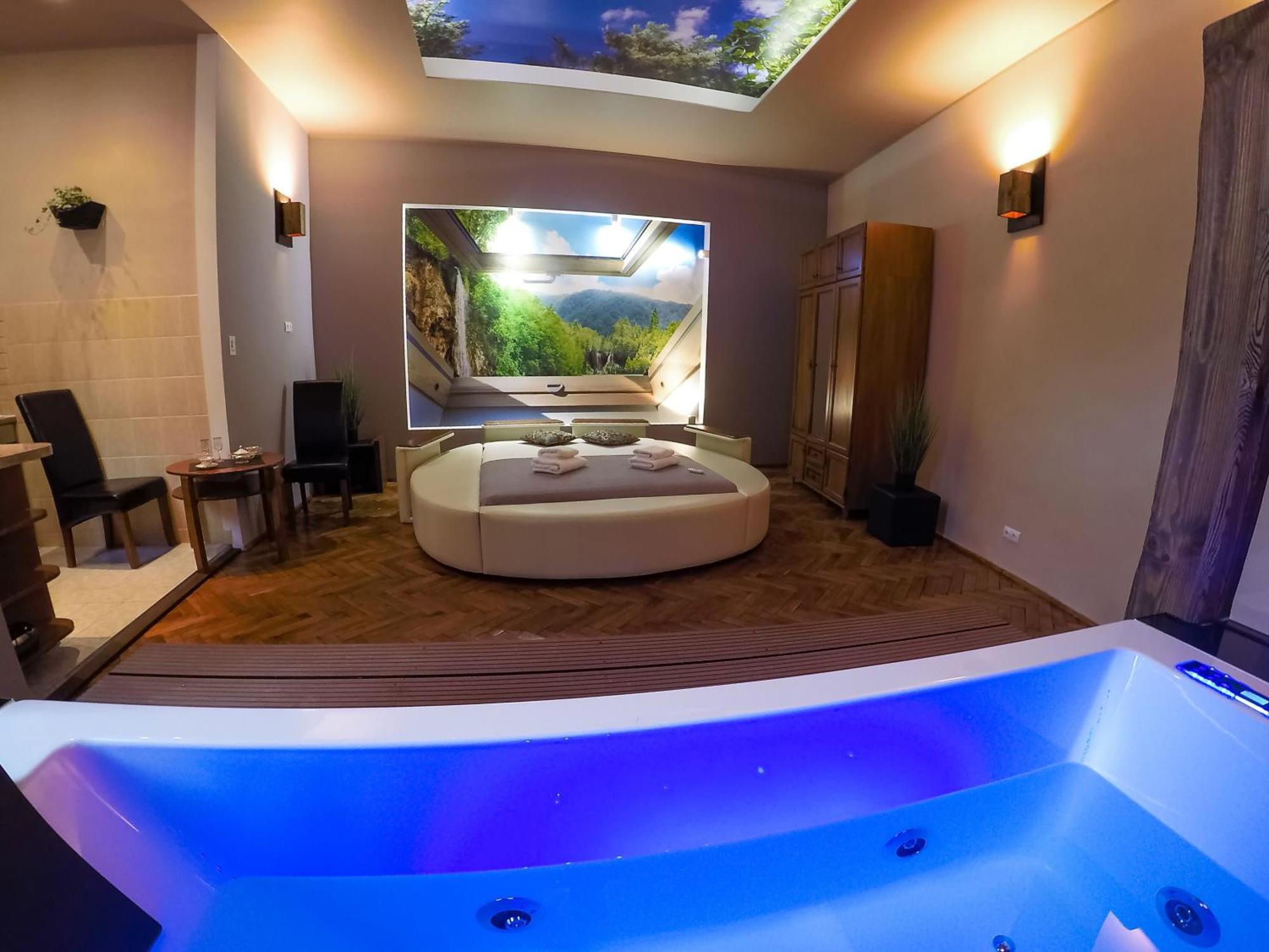 Apartament Z Jacuzzi Krakow Rynek Oda fotoğraf