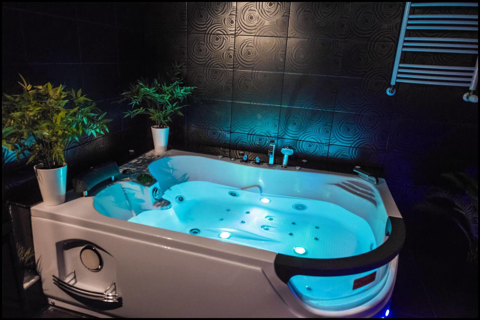 Apartament Z Jacuzzi Krakow Rynek Dış mekan fotoğraf
